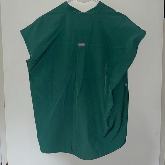 Figs FreeX Women's Scrub Set - Picture 2 of 5